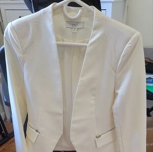 Ovi Women's Elegant Cream Blazer